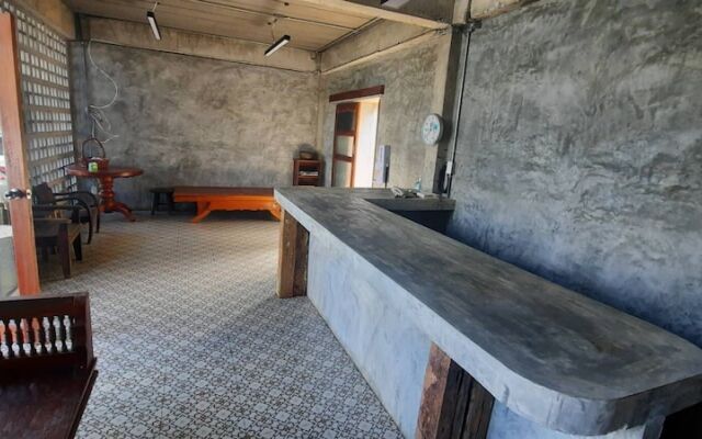 Mountain Blue Cottage