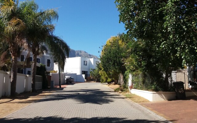 Rhodes Lodge