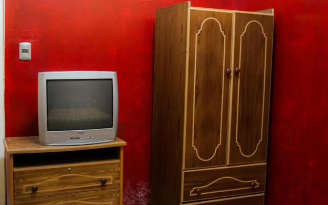 Hostal Tricontinental