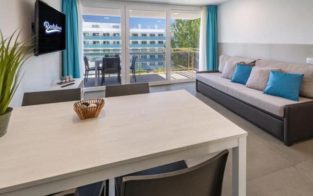 Rentalmar Salou Playa Family Suites