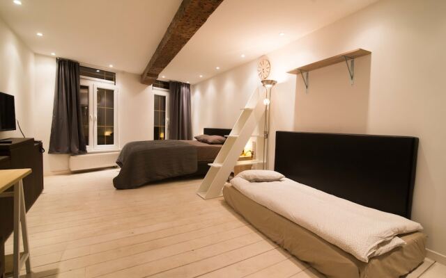 City house 4 bedrooms