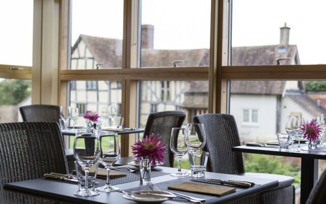 Eckington Manor