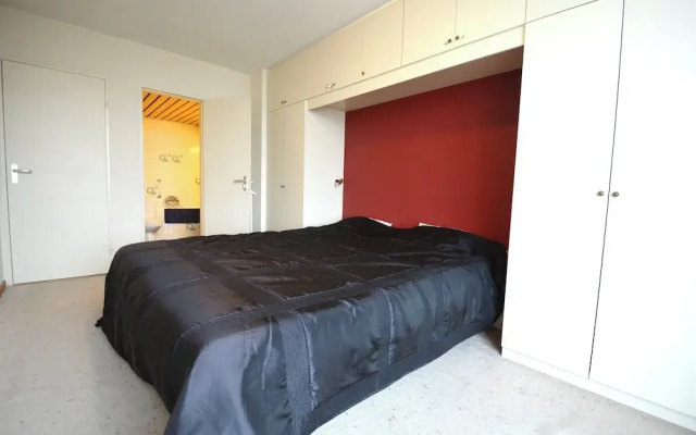 Bright 3-bedroom Apartment With Sea View