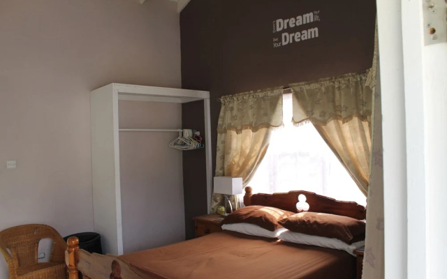 Brimstone View Guest Apartments