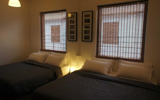 Klick-Klock Home Stay