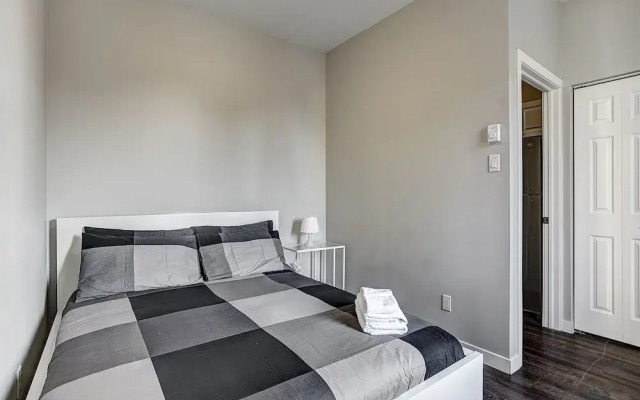 DestinationStays-University of Montreal