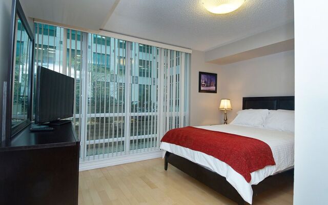 WhiteHall Suites - 20 Bluejays Way