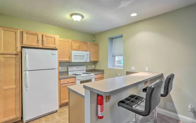 ~ 2 Mi to Downtown - Cozy Cleveland Unit