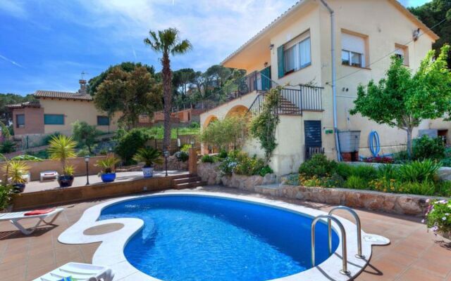 House Koi Lloret de Mar