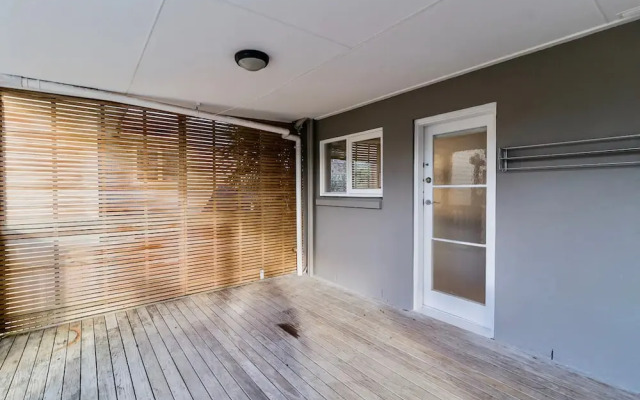 Modern Apartment in Meadowbank