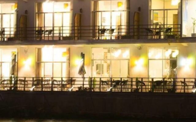 Tai'aili Sea View Inn