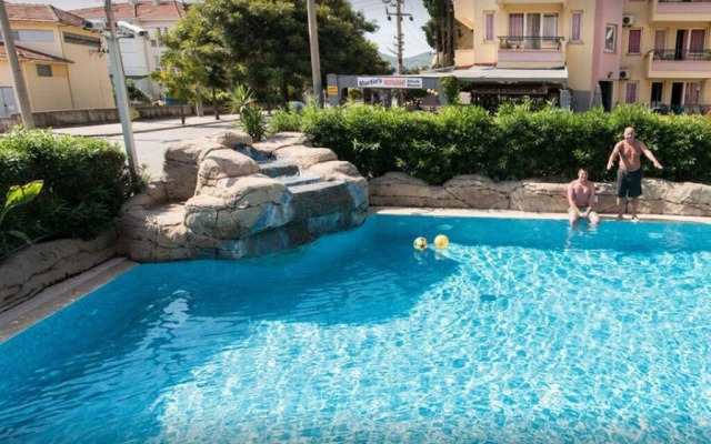 Club Dante Marmaris