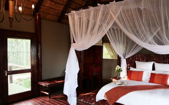 Zwahili Game Lodge & Spa