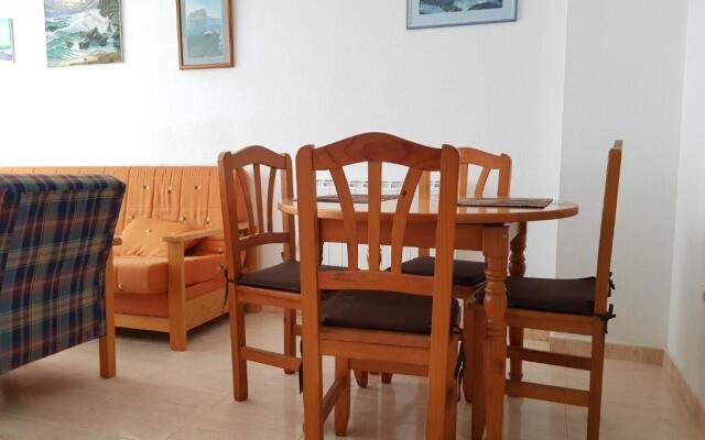 Apartamentos Apolo12 (1-1º-B)