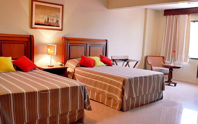 Manduara Hotel And Suites