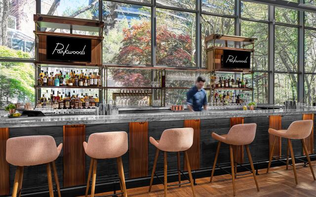 Crowne Plaza Atlanta Perimeter at Ravinia by IHG