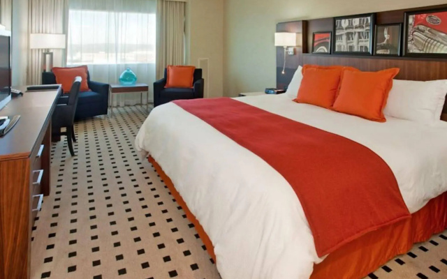 Radisson Plaza Hotel at Kalamazoo Center