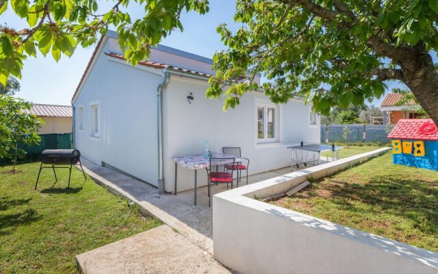 Stunning Home in Fazana With Wifi and 2 Bedrooms