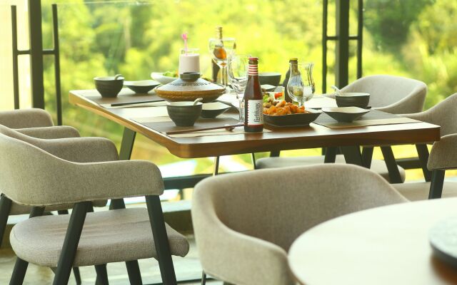 The Bamboo Leaf Yangshuo