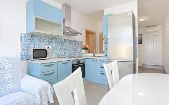 Apartment Duce 2737a