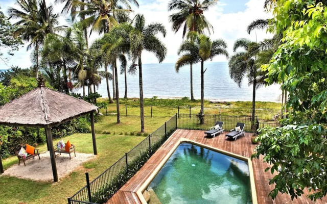 Absolute BeachFront Bliss @ Newell Beach