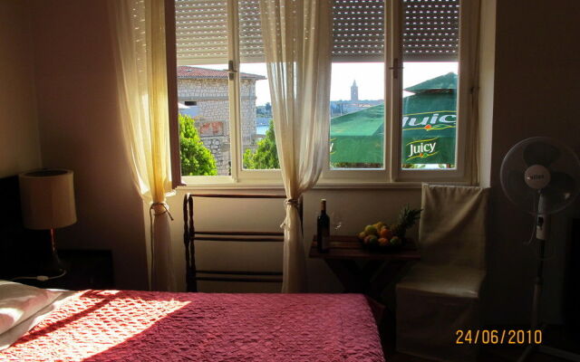 Integral Hotel Arbia - Villa Rio