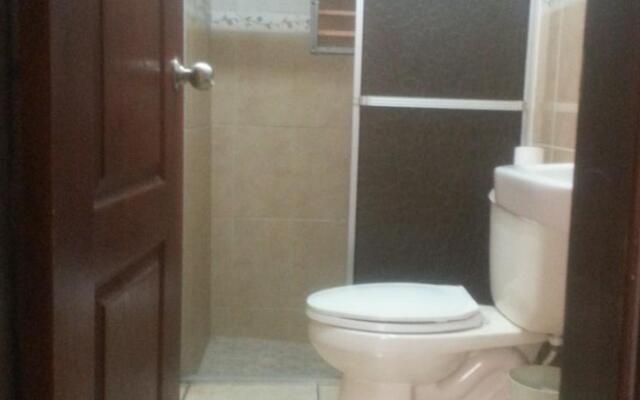 The Guaras Hostal - Hostel