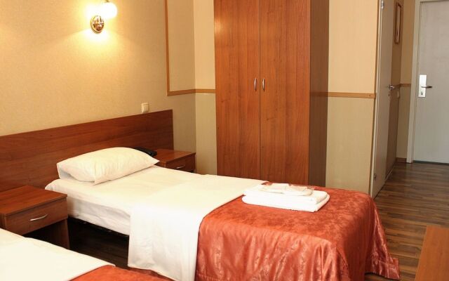 Express Hotel