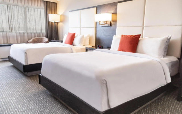 Crowne Plaza Fredericton-Lord Beaverbrook by IHG