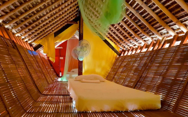 The Rabbit Tree - Hostel