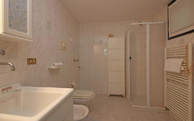 Villa Girasole in Polpenazze del Garda