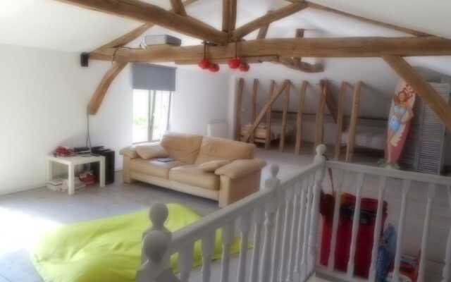 House With 3 Bedrooms in Giffaumont-champaubert, With Private Pool and