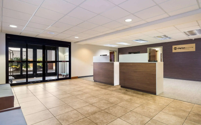 Clarion Pointe Charleston - West Ashley