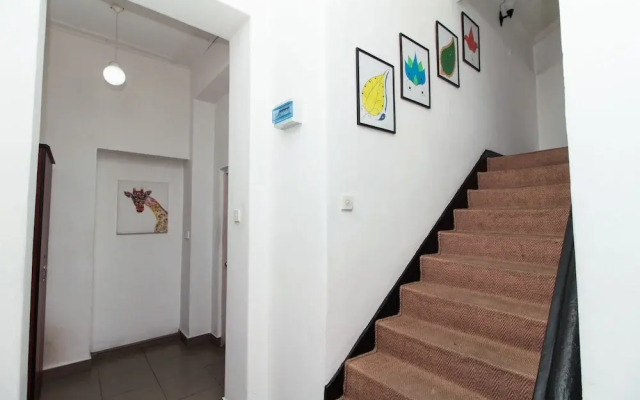 OYO 228 Sea View Apartment