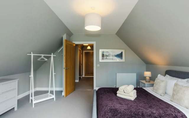 Otter Lodge