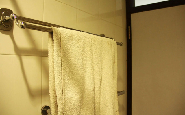 ZEN Rooms Sukajadi Sindang Sirna