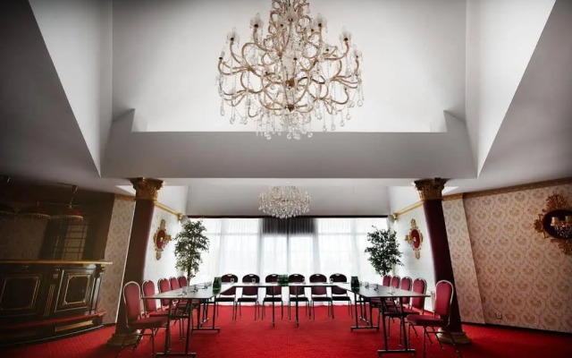 Hotel Royal