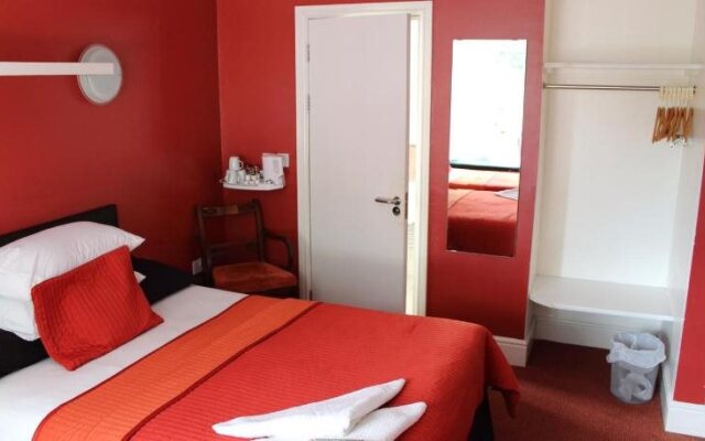 Elgano Hotel