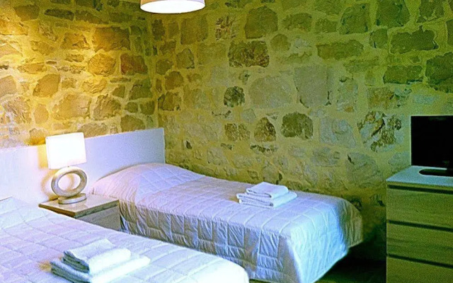 Exensian Villas & Suites