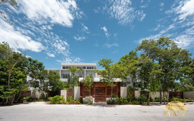 Tropical Apartment Close To The Beach