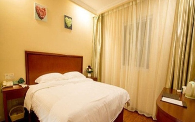 GreenTree Inn JiangSu ChangZhou South ChangWu Road West JingDe Road QianHuang Express Hotel – Guest Rooms – Changzhou