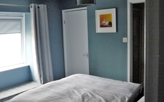 Skyline Guesthouse