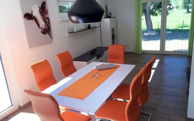 Poggenhof/ West Requits