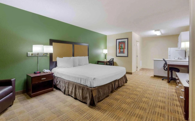 Extended Stay America Select Suites Fayetteville Owen Dr