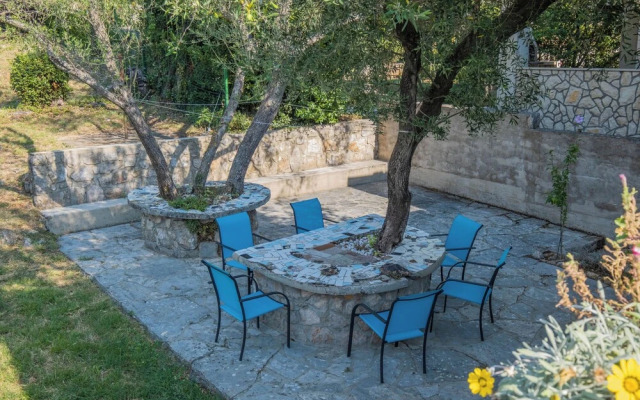 Apartment Villa Mila