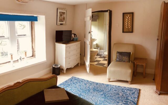 Gratton Grange Farm B&B