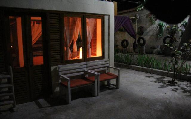 Cemara Beachfront Suite