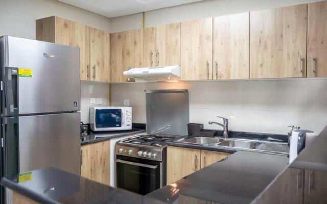 Continental Tower, Dubai Marina - Luton Vacation Homes