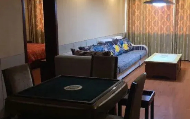 Miluo Yuejiang Hotel