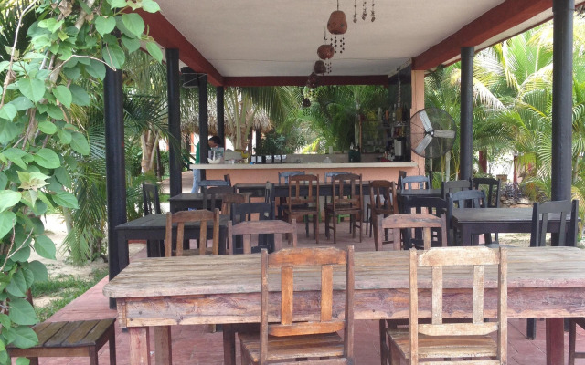 Cenotes y Cabañas Suytun